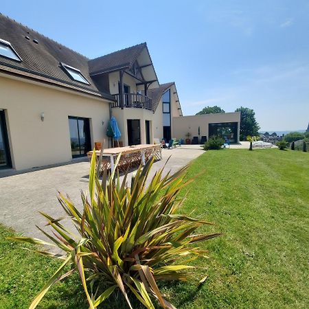 Magnifique Villa Avec Piscine Interieure Saint-Pois エクステリア 写真