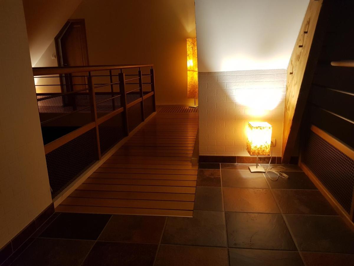 Magnifique Villa Avec Piscine Interieure Saint-Pois エクステリア 写真