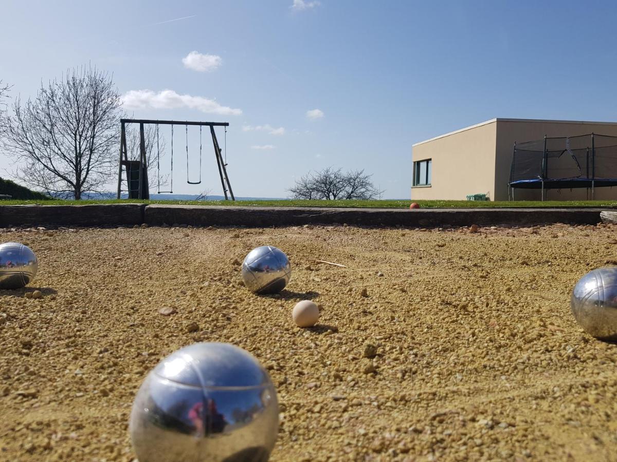 Magnifique Villa Avec Piscine Interieure Saint-Pois エクステリア 写真